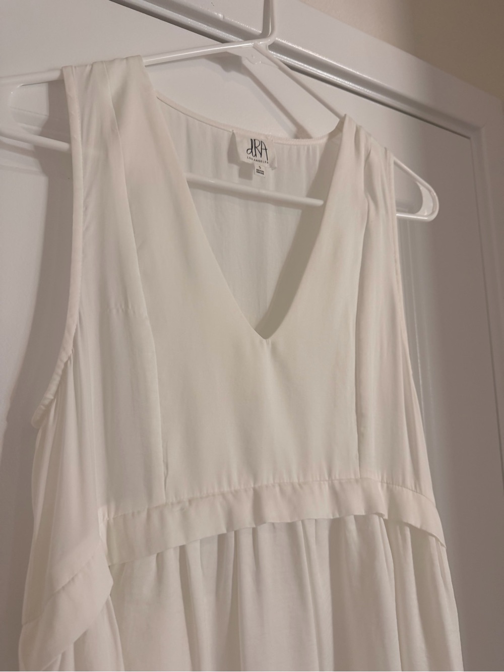 dRA Los Angeles White Flowy Sleeveless V-Neck Alhena Dress (Size Small) - Picture 3 of 10